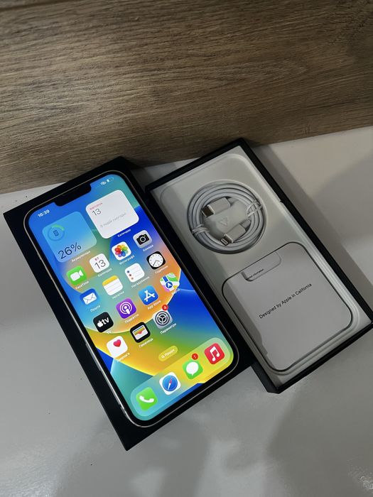 iPhone 14 Plus 128 ГБ білий, батарея 100%