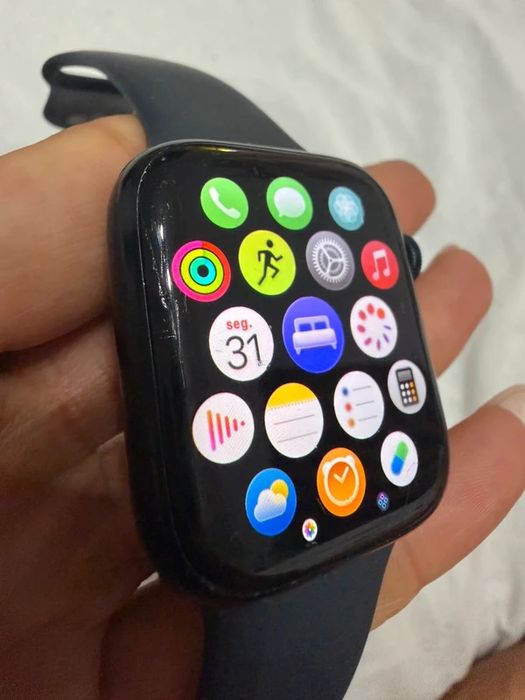 Apple Watch Série 8 com Carregador, Caixa e Pulseiras