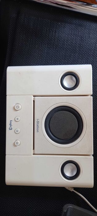 i - Station (Logic3)