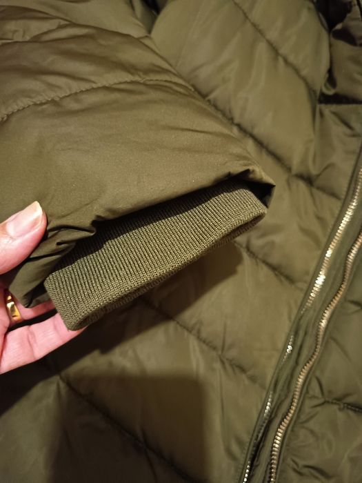 Blusão acolchoado com capuz da Tiffosi