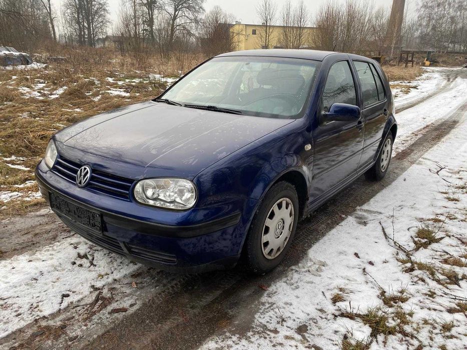 VW Golf 1.4 16v klima 2 komplety kół
