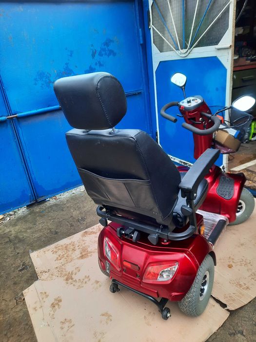 Електроскутер 4-колісний для маломобільних людей