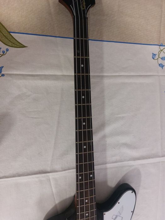 Baixo Epiphone Thunderbird *baixa de preço temporário*