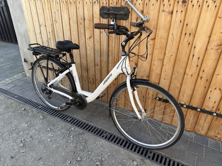 Rower Elektryczny LEOPARD miejski damski Gazelle Bafang 36 V biały S M