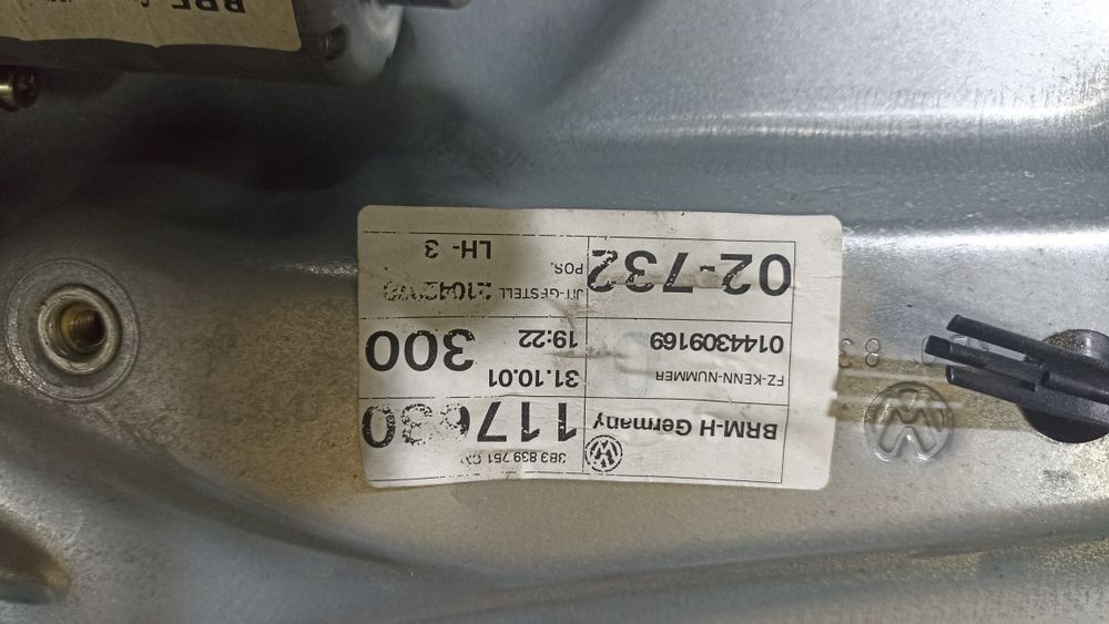 Механізм склопідйомник задніх лівих дверей VW PASSAT B5