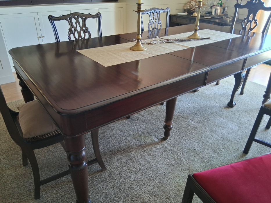 Mesa Jantar Extensível XXL em Mogno