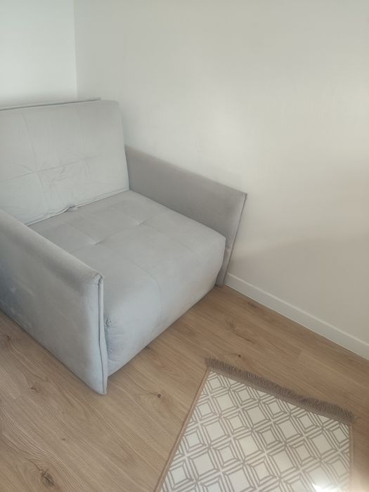 Sofa 2 osobowa sprzedam.