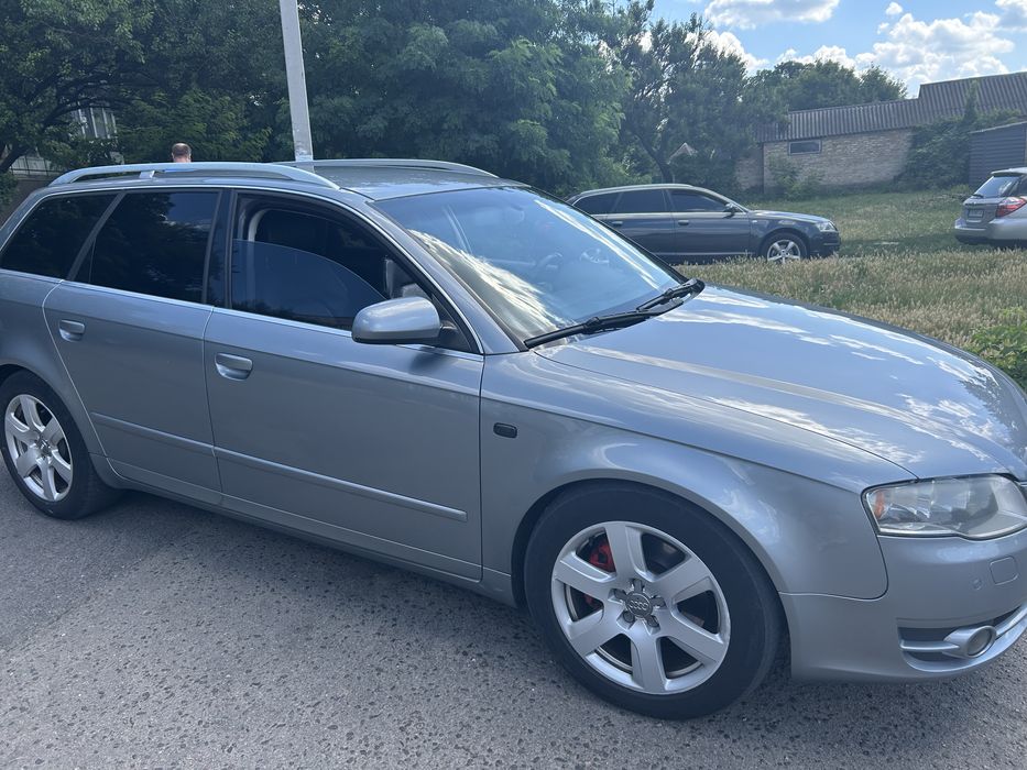 Автомобіль Audi A4B7
