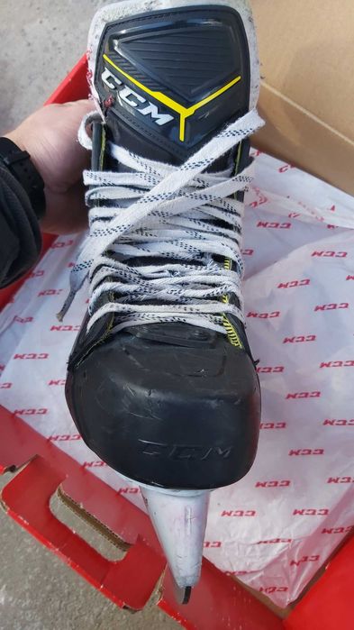 CCM Super Tacks AS3 10D