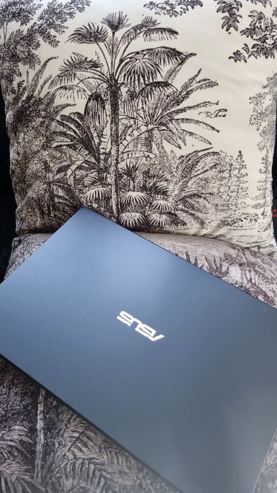 Laptop asus 2021 rok