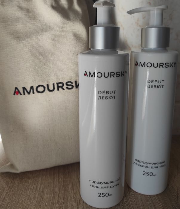 Парфумований лосьйон та гель Дебют AMOURSKY DEBUT