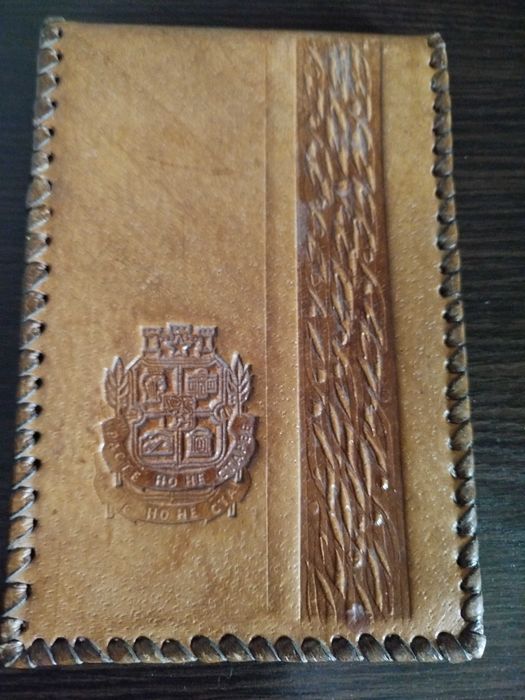 Коллекционный кожаный альбом