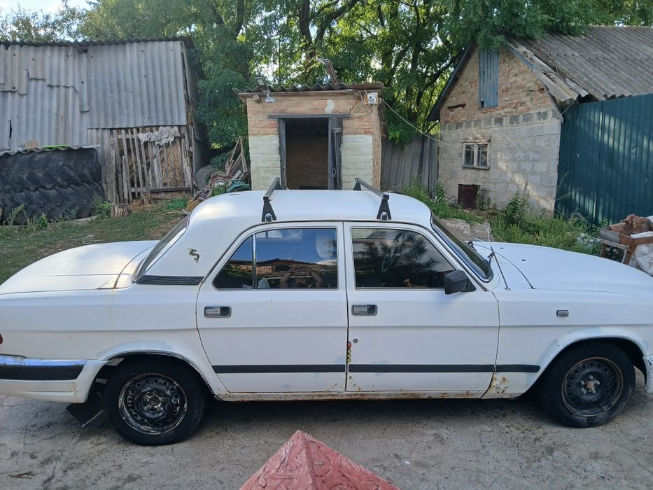 ГАЗ 3110 волга біла