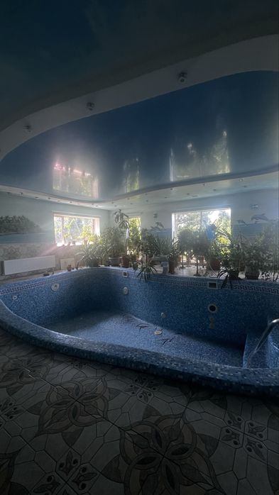 Элитный дом в с. Червоний Шахтарь (Вольное), ул. Набережная.