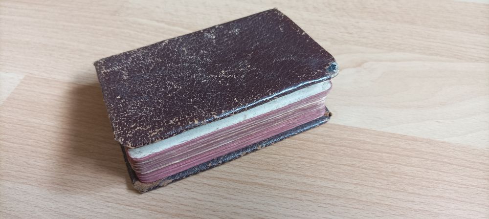 Stary, mały modlitewnik 'Jezus i Maryja' 1963r.