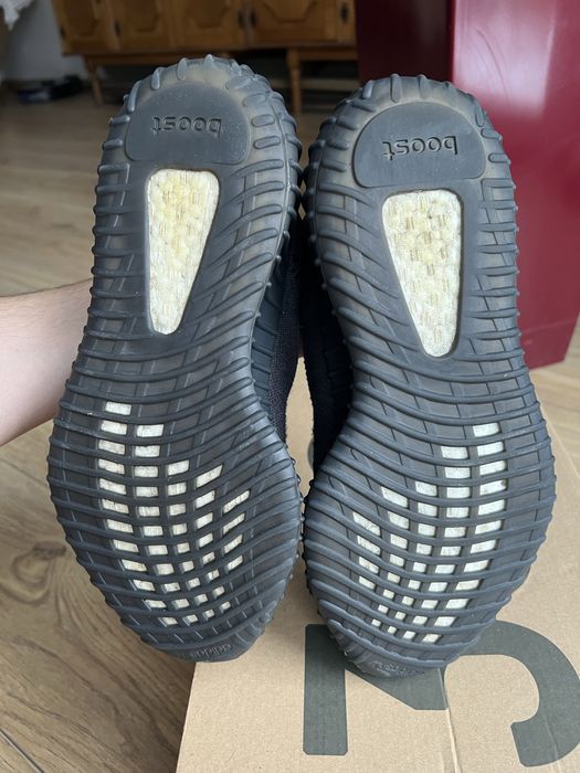 Adidas Yeezy Boost 350 V2 Onyx sneakersy buty czarne 42
