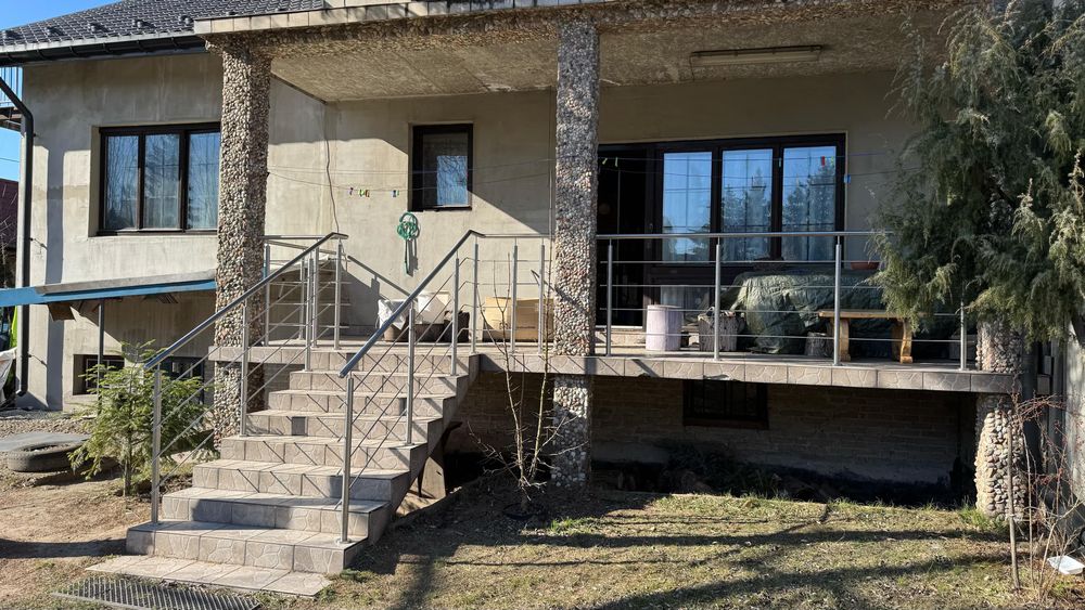 Balustrady nierdzewne zabezpieczenia okienne