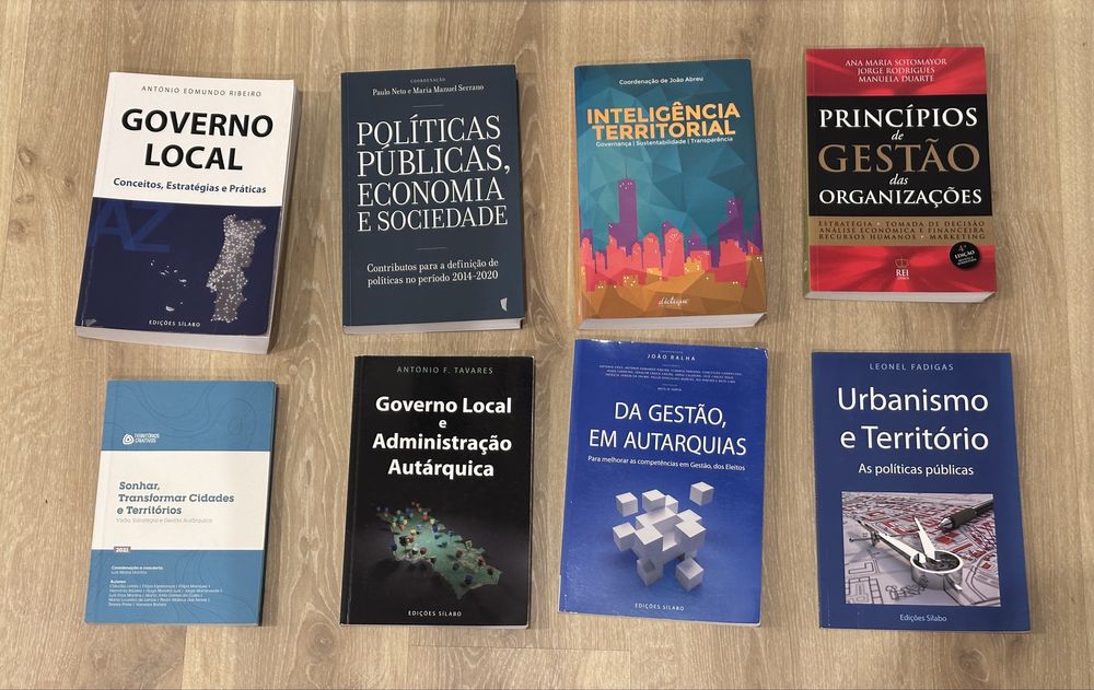 8 Livros Gestão/ Gestão Autárquica