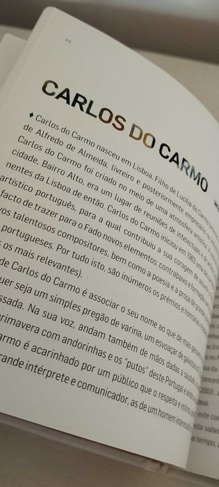 CD Carlos do Carmo novo com livro