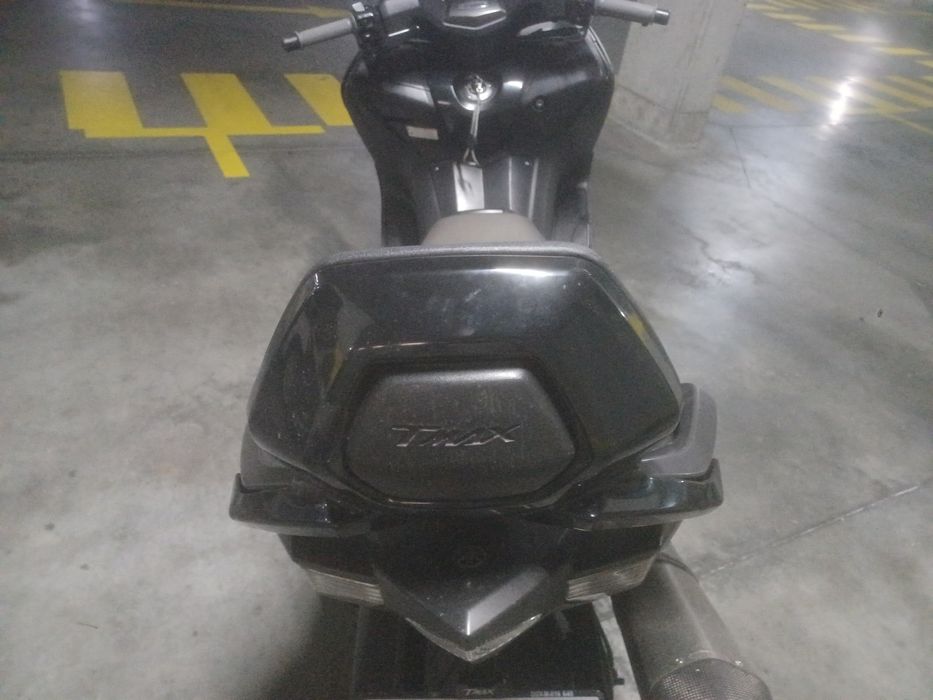 Yamaha T-max 530
