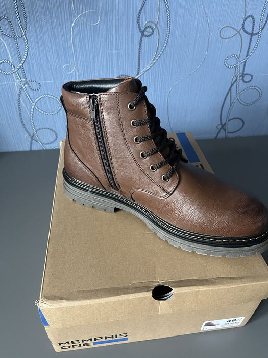 Продам чоловічі шкіряні черевики