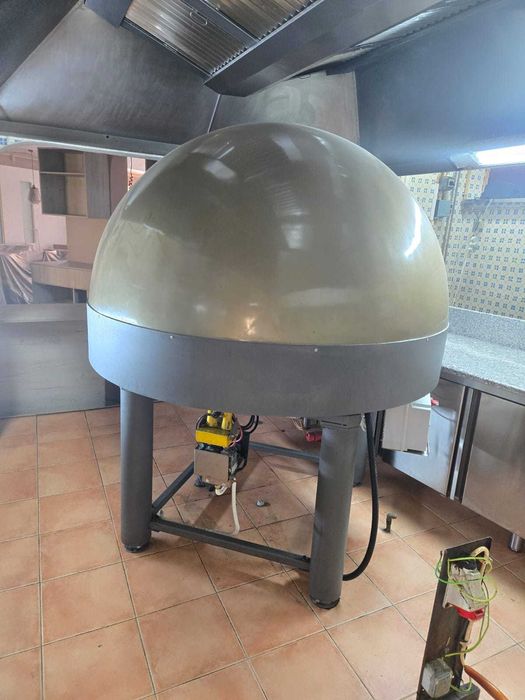 Forno Pizza Pavesi a gás, prato rotativo, 12 pizzas