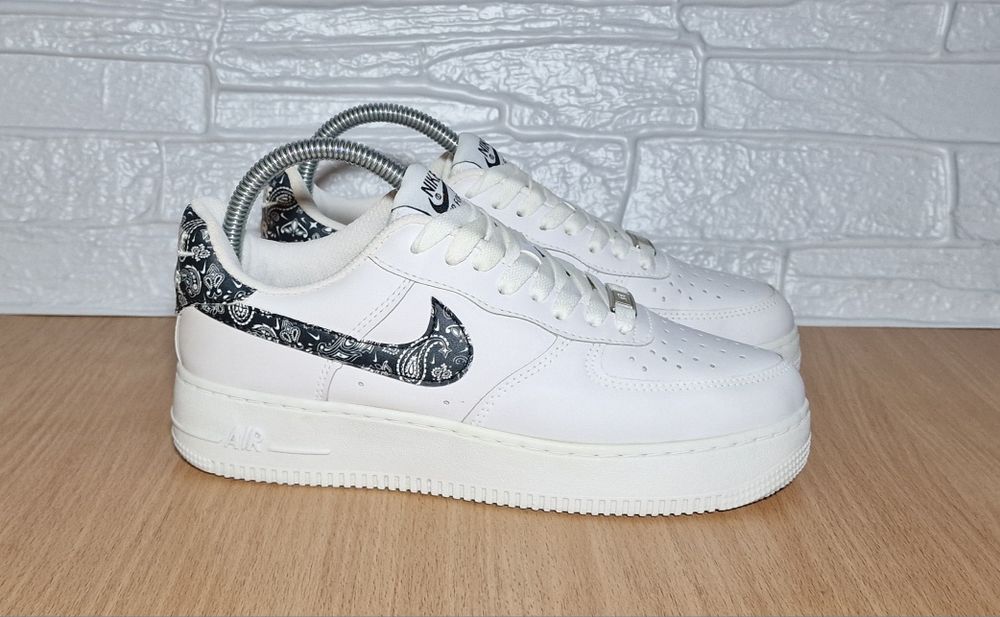 Кроссовки Nike Air Force (38 размер)