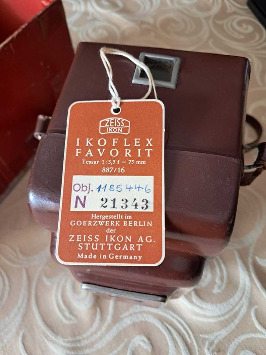 Câmara Zeiss Ikon Ikoflex Favorit Tessar 75mm completa 1957 (TLR)