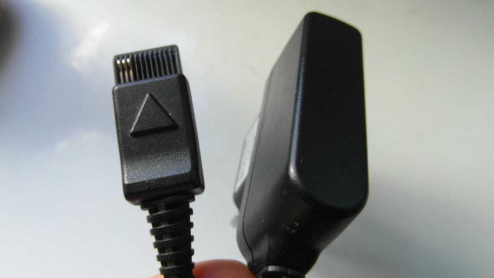 Ładowarka do telefonów Siemens C35/M35/S35_ładowarka stacj. do Siemens