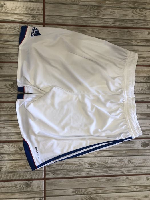 Спортивные шорты Adidas  FC Olymplque Lyonnais