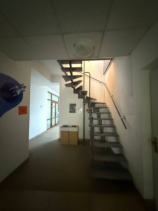 Пропоную в оренду приміщення, вул. Сміливих