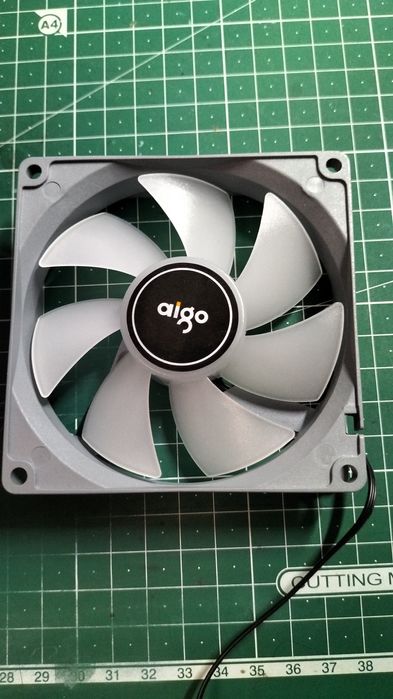 Кулер для пк 90*90