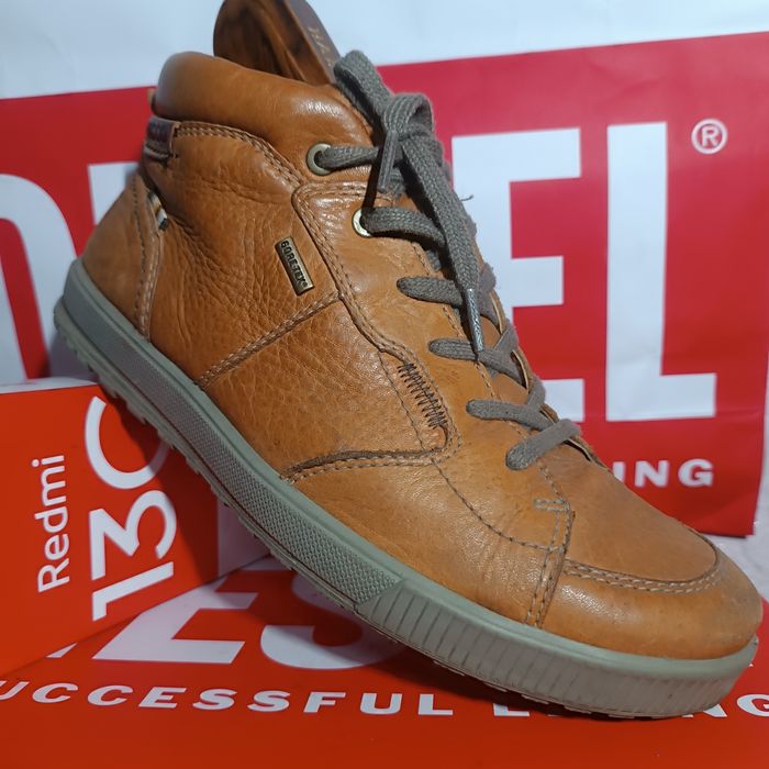 Мужские ботинки на гортексе ЄССО оригинал раз 41 стел.26,5см