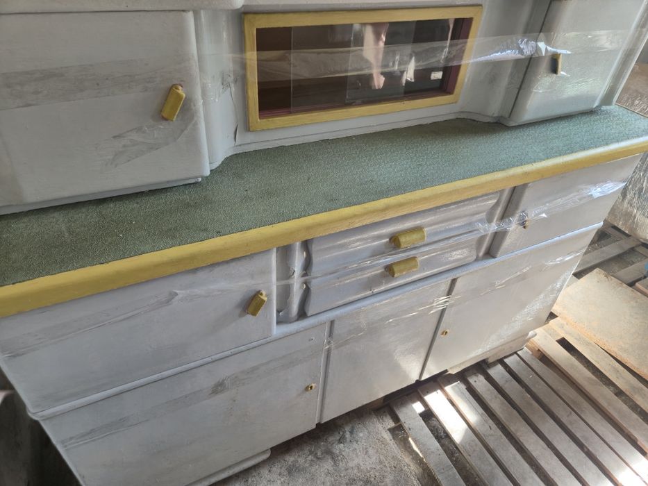 Kredens byfyj PRL