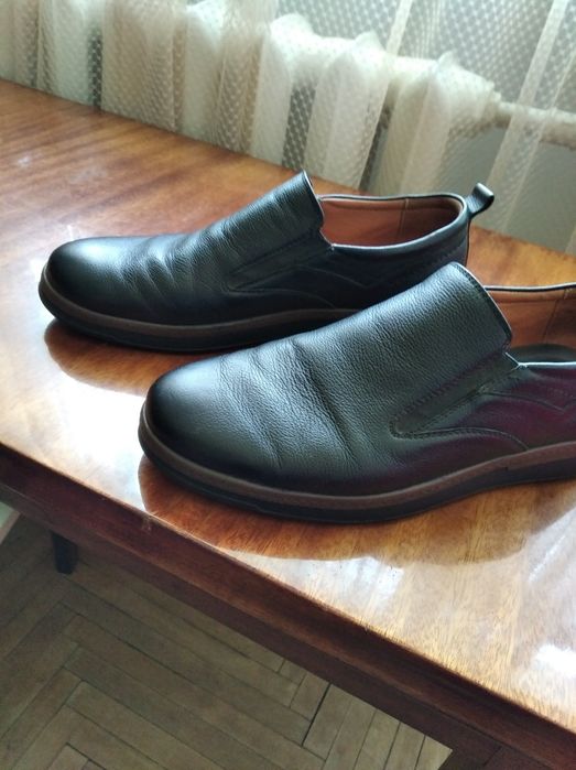 Продам.,туфлі шкіряні