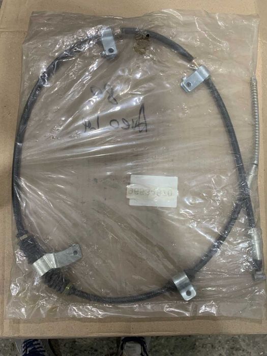 Трос ручного тормоза  chevrolet aveo