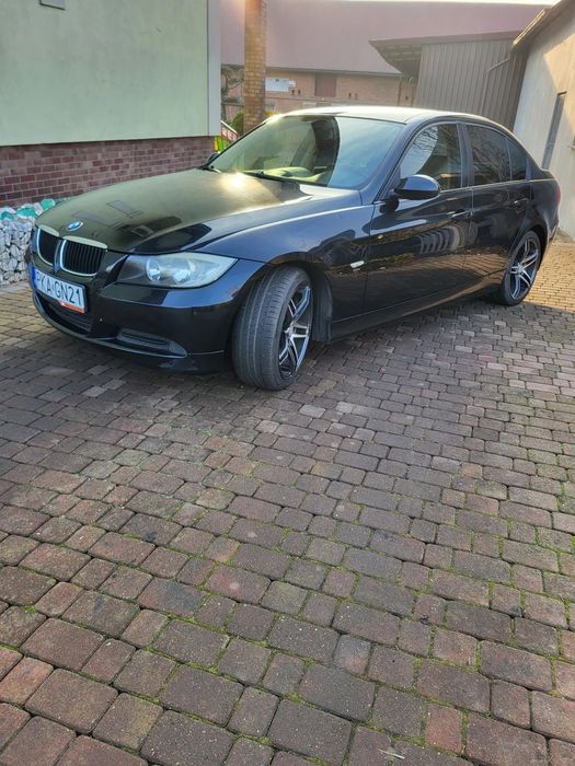 BMW Seria 3 BMW 320d E90