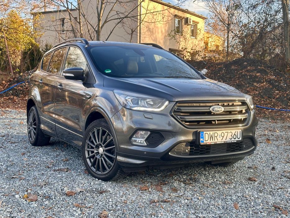 Ford Kuga 2.O TDCI* ST LINE* Navi* Kamera* Skóra* 4X4* Automat*