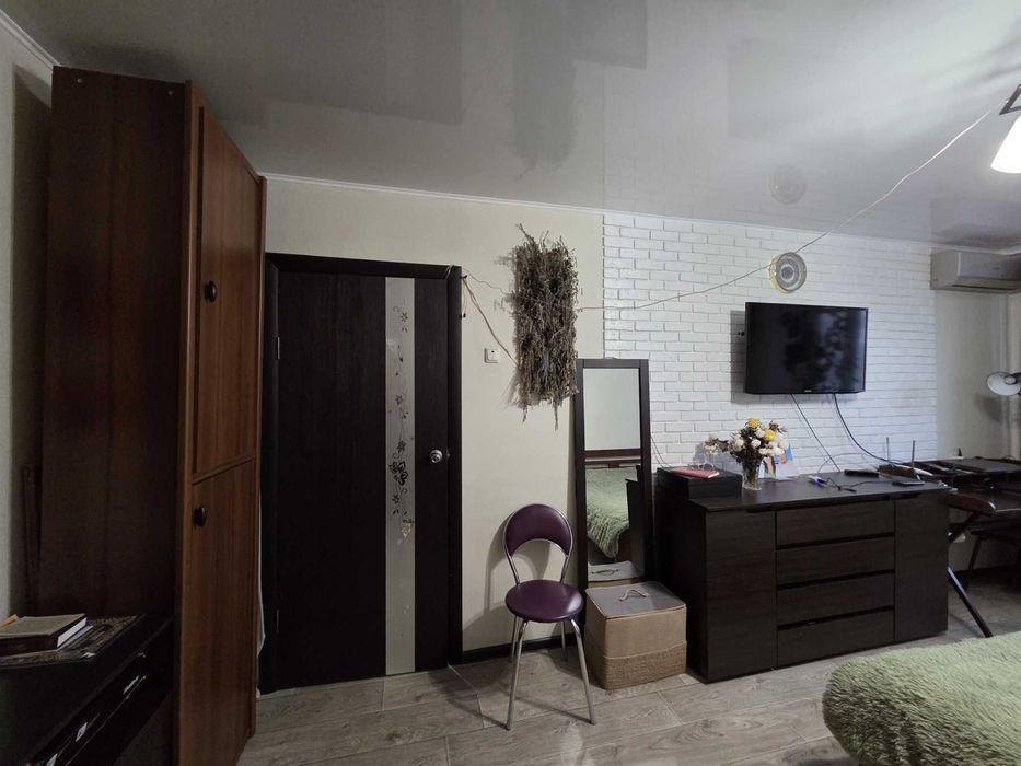 1 комн. Кирпичный дом. ул. Заболотного