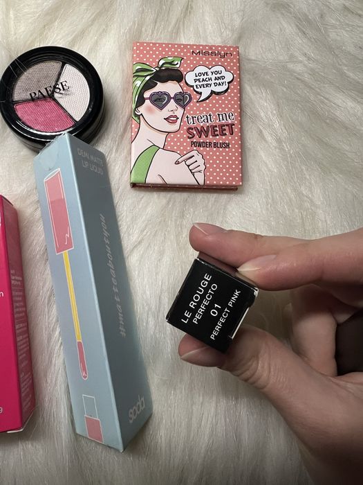 Zestaw kosmetyków Givenchy Paese Skin79