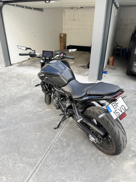 Yamaha MT 07 35kw (GARANTIA até ao final do ano)