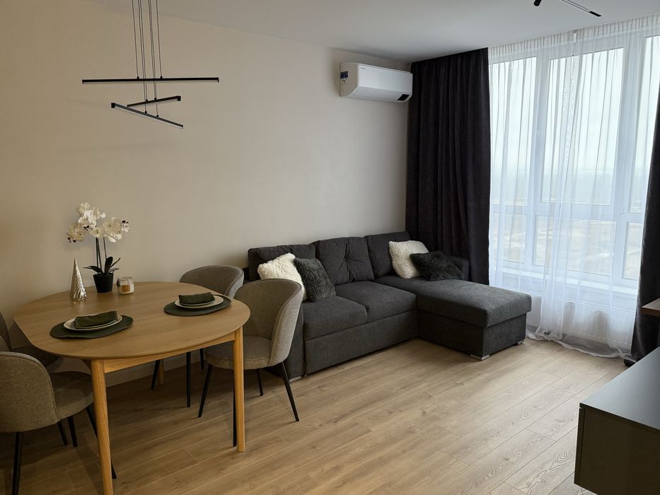 ВЛАСНИК! ЖК Варшавський 2. 1-к Ква-ра 46,3м2. вул. Родини Крістерів,14