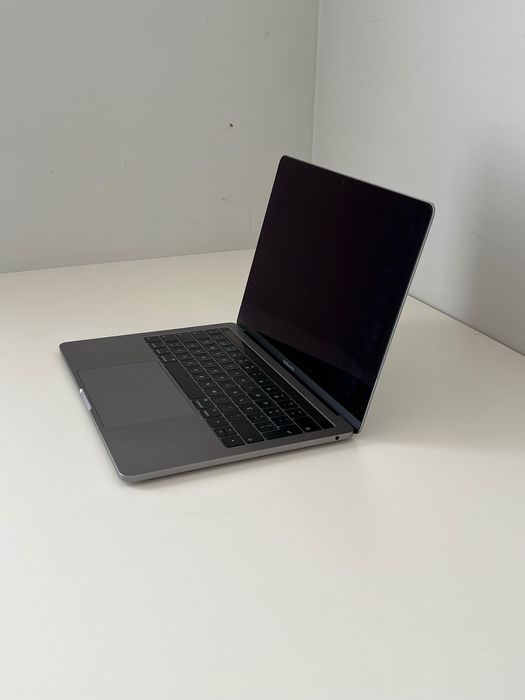 MacBook Pro touchbar446479336284497921