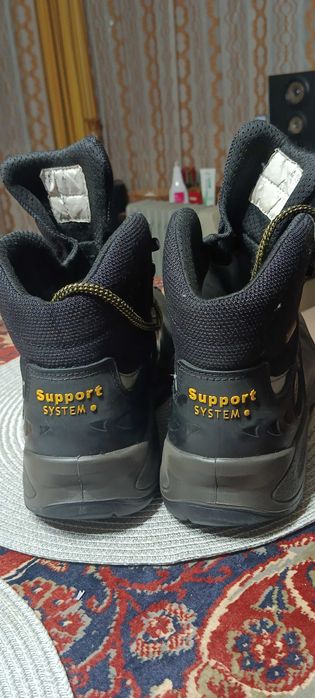 спецобувь GRISPORT43p=28.3cm VIBRAM waterproof натур кожа ИТАЛИЯ