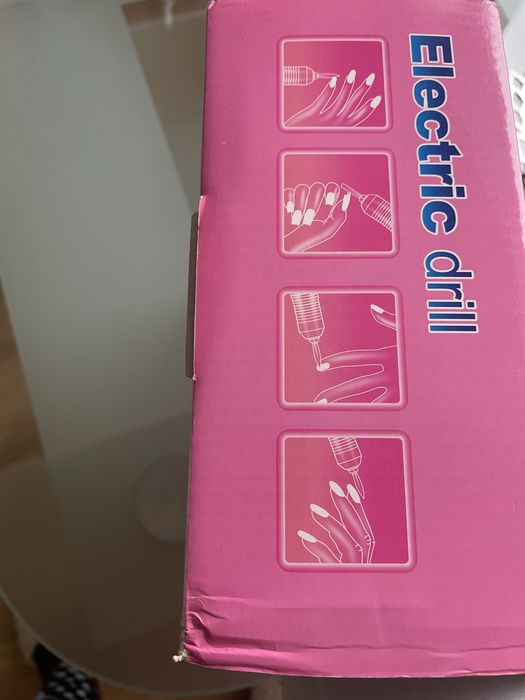 Sprzedam frezarkę do paznokci.
