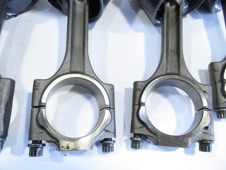 Tłoki korbowód tłok volvo s60 s80 xc90 xc70 2.4 d5