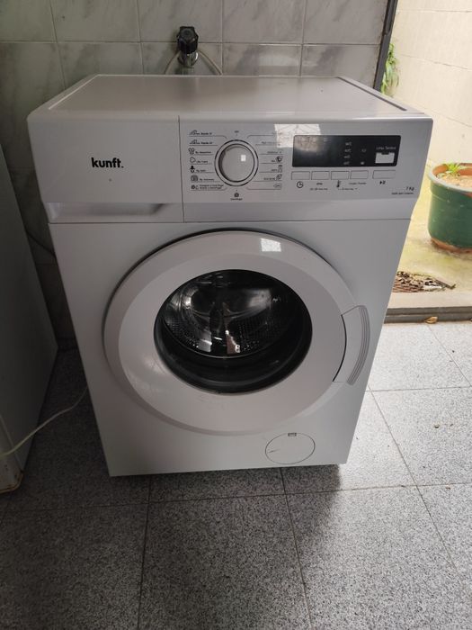 Maquina lavar roupa como nova