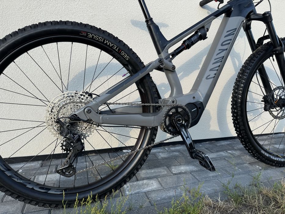 CANYON NEURON ON 29“ M/L Shimano Full Rower elektryczny