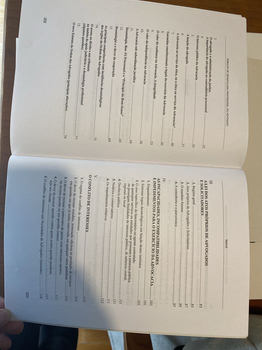 Deontologia Profissional do Advogado