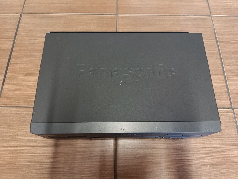Magnetowid Panasonic NV-FJ616